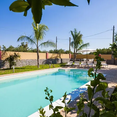Bed & Breakfast Profumo Di Zagara 3*